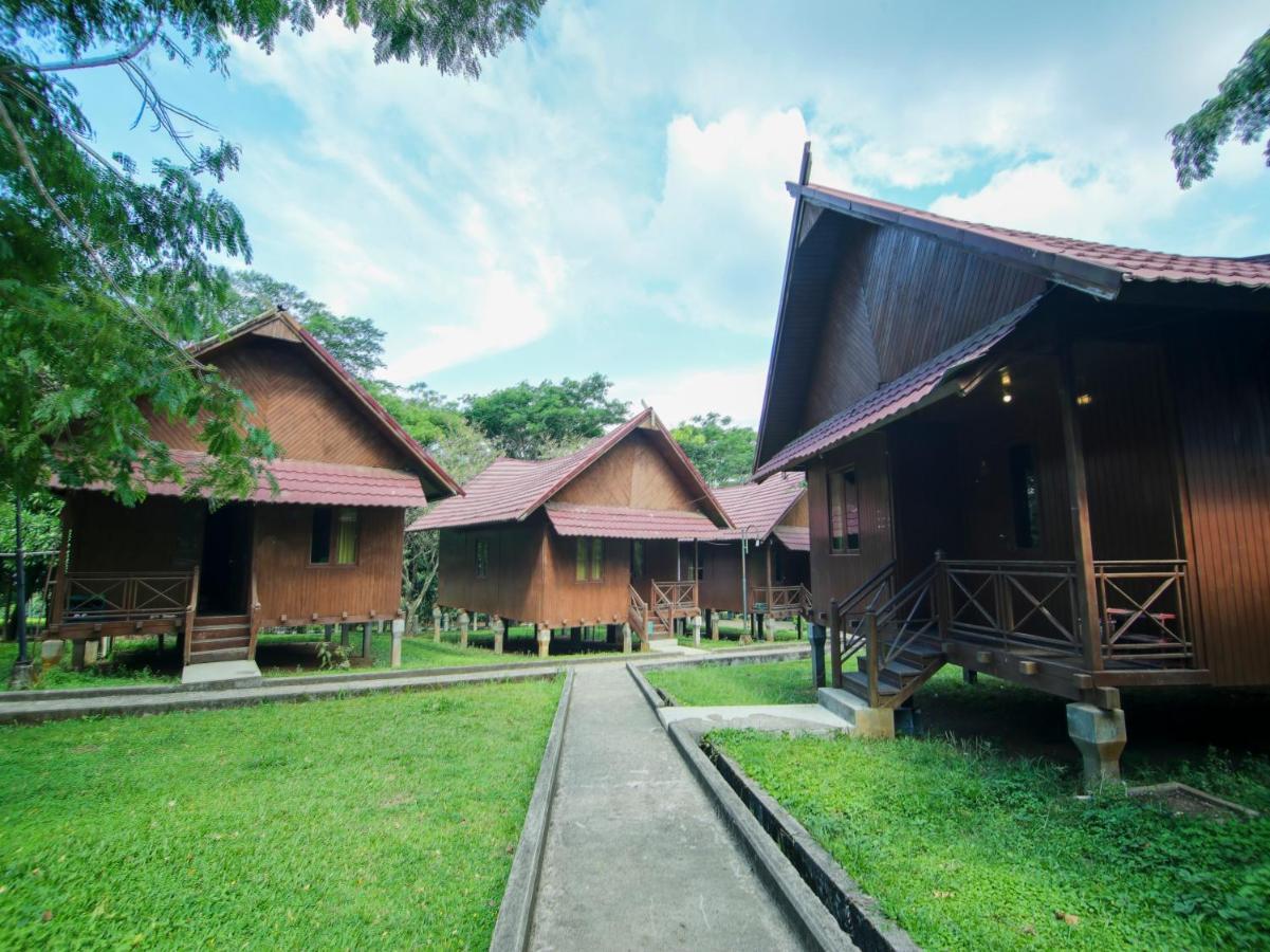 Oyo 3475 Villa Ex Mtq Pagaralam Eksteriør bilde